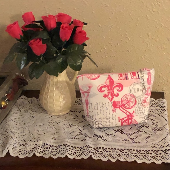 Handmade Zipper Pouch (New) - Picture 2 of 2